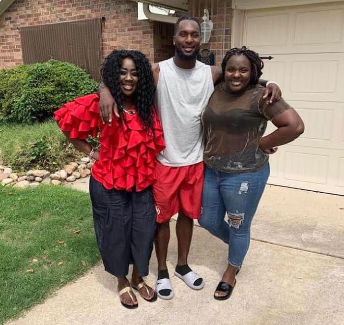 Natoshia Mitchell, Trey Sermon and his sister Oneisha